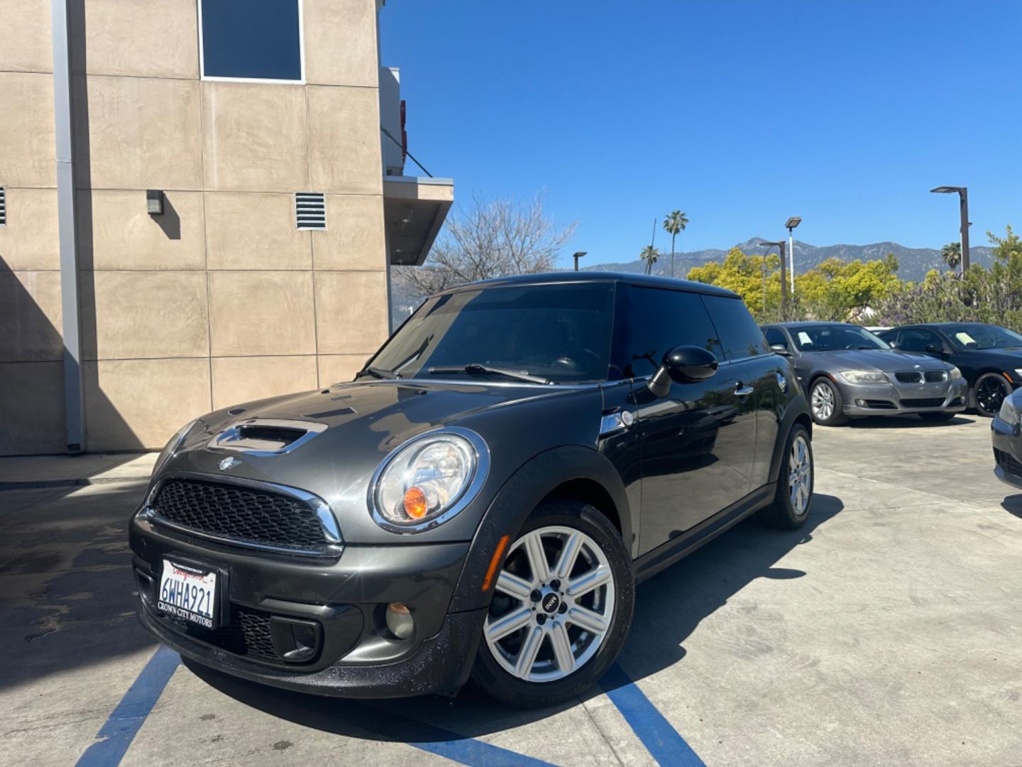 2012 Black /Black Mini Cooper Cloth (WMWSV3C52CT) with an 4Cylinder engine, Manual transmission, located at 30 S. Berkeley Avenue, Pasadena, CA, 91107, (626) 248-7567, 34.145447, -118.109398 - Tank : 13.20 Anti-Brake System : 4-Wheel ABS Steering Type : Rack and Pinion Front Brake Type : Disc Rear Brake Type : Disc Turning Diameter : 35.10 Front Suspension : Ind Rear Suspension : Ind Front Spring Type : Coil Rear Spring Type : Coil Tires : 195/55R16 Front Headroom : 38.80 Re - Photo#0